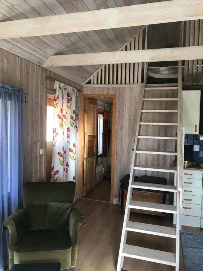 Trevlig Stuga Pa Landet, Centralt 8Km Fran Centrum Eskilstuna Kültér fotó
